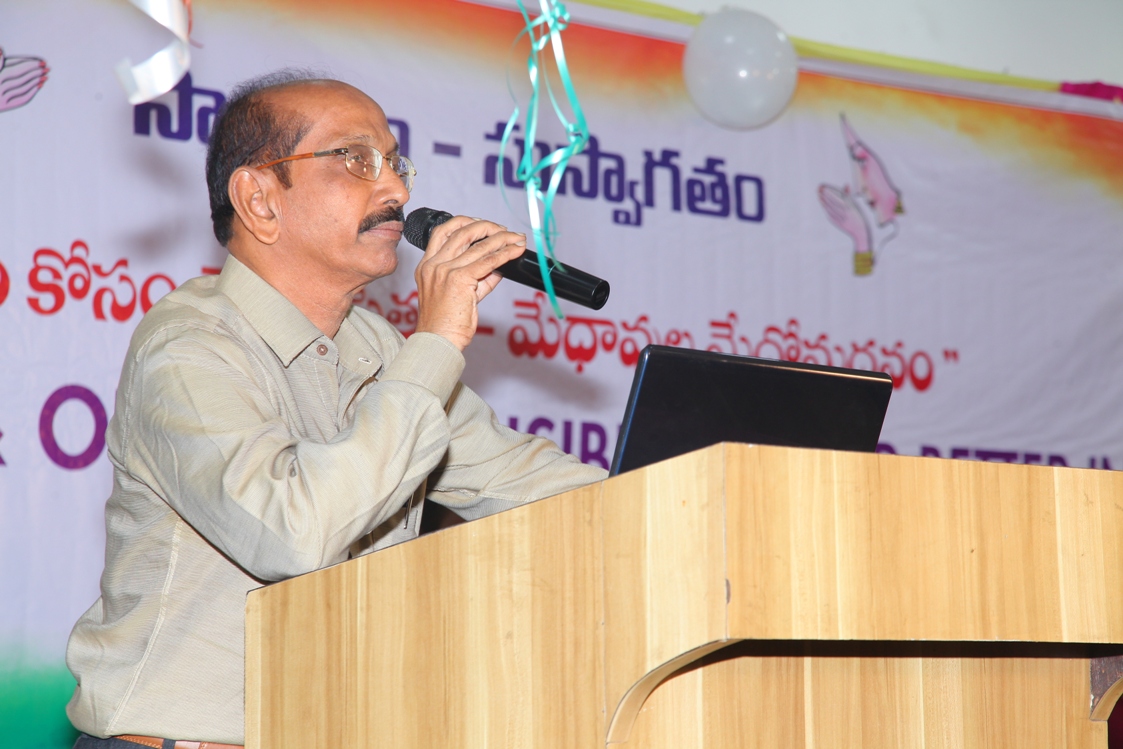 Prof. Dr. Fayaz Ahmed M.S. Retired Superintendent, GGH